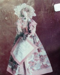 127 KEEPER OF THE GARDEN 26'' FABRIC WOOD DOLL, CERTIFICATE PATTERN
